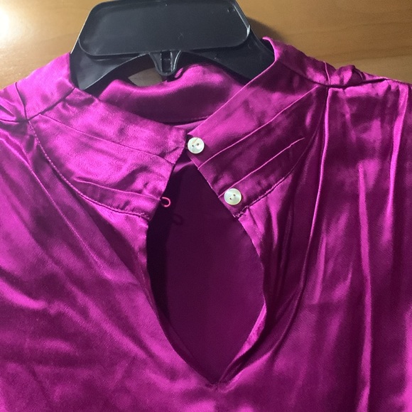 NWOT Rails Kaleen Ruched Funnel Neck Top Size Medium - Picture 9 of 12